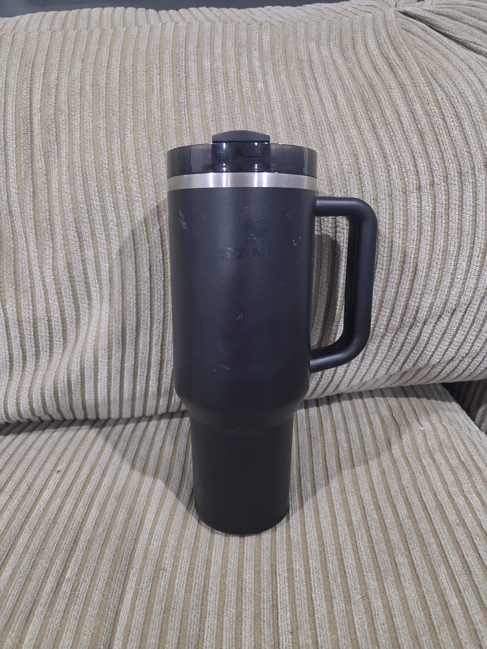 Black Stanley Insulated Travel Mug with Handle - 40oz